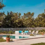 Wine & Vineyard Retreat Emarmene *