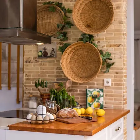 Feriehus Emarmene With Private Pool Near Rhodes Town & Airport