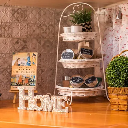 Wine & Vineyard Retreat Emarmene *