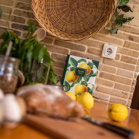 Wine & Vineyard Retreat Emarmene Koskinou (Rhodes)