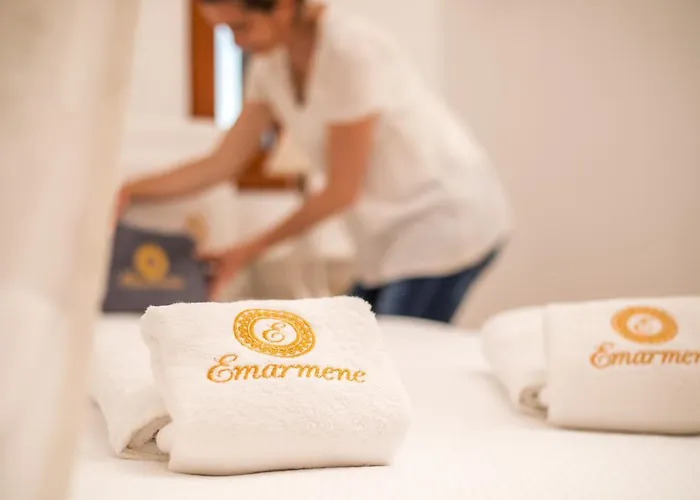 Wine & Vineyard Retreat Emarmene Holiday home *