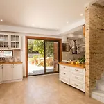 Wine & Vineyard Retreat Emarmene