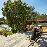 Wine & Vineyard Retreat Emarmene