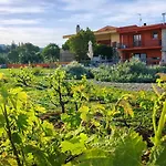 Feriehus Wine & Vineyard Retreat Emarmene