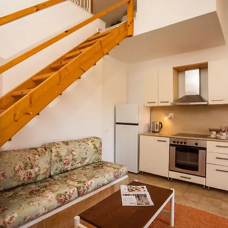 Vakantiehuis Wine & Vineyard Retreat Emarmene *