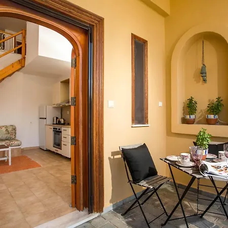 Vakantiehuis Wine & Vineyard Retreat Emarmene