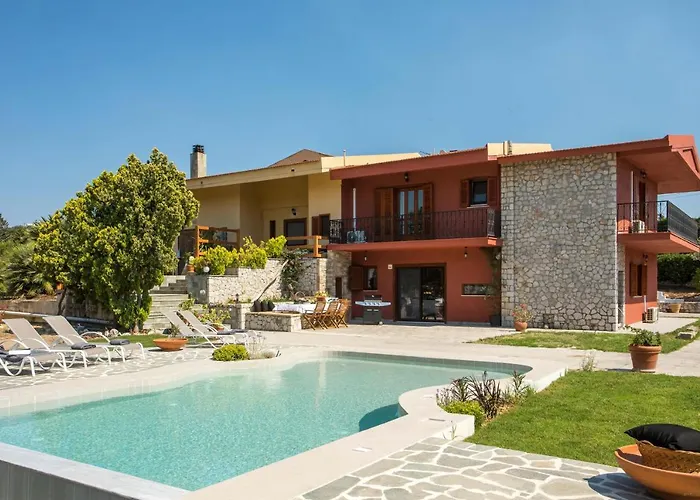 بيت للعطل Wine & Vineyard Retreat Emarmene *