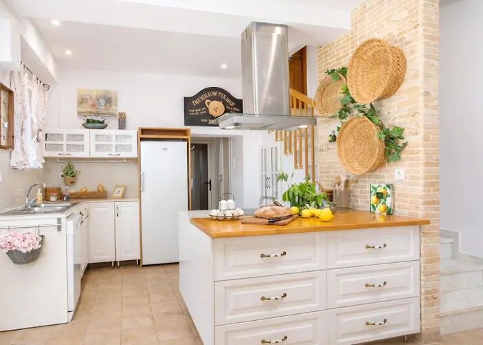 בית נופש Wine & Vineyard Retreat Emarmene *